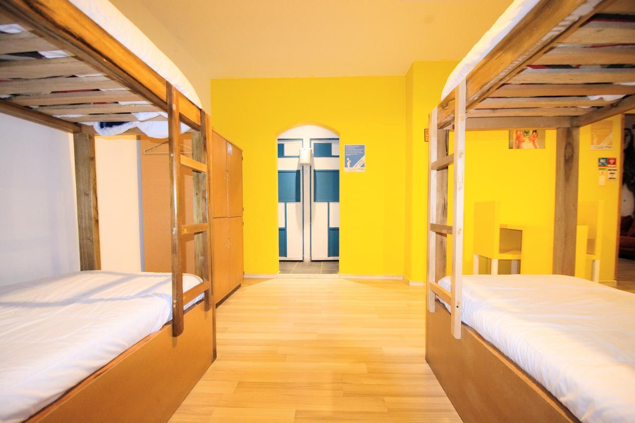 Bauhouse Backpacker Hostel Cuenca Eksteriør billede