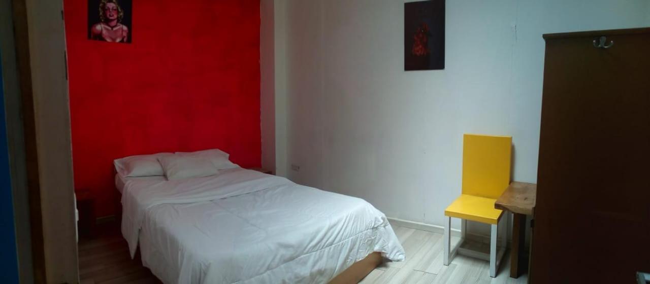 Bauhouse Backpacker Hostel Cuenca Eksteriør billede